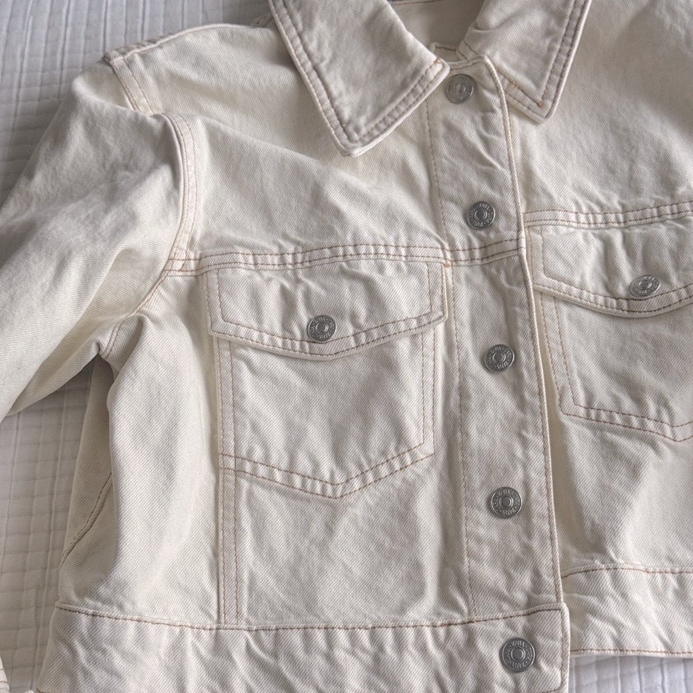 Cream Jean Jacket - Picture 6 of 10